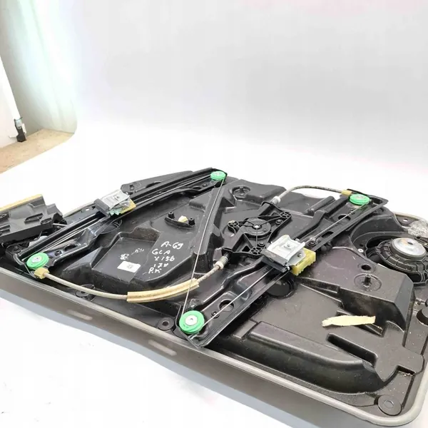 Elevador de vidro dianteiro esquerdo Mercedes-Benz GLA (X156) A1667200135 image 3