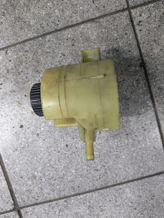 Pompe de direction assistée Renault Trafic III OEM 491100616R image 3