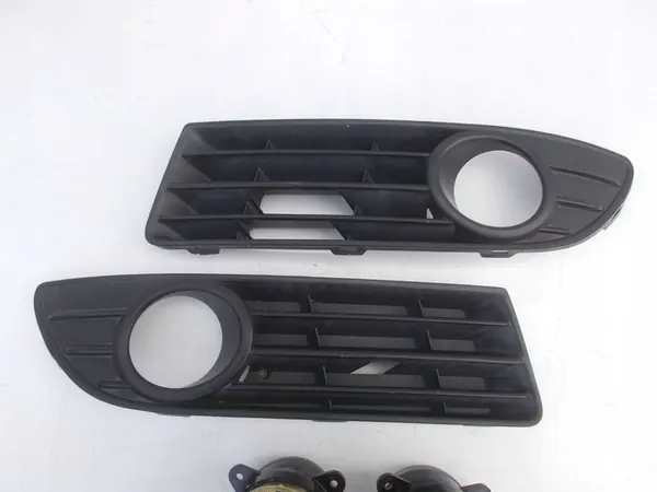 Copertura Griglia Paraurti VW Polo 9N3 Destra image 10