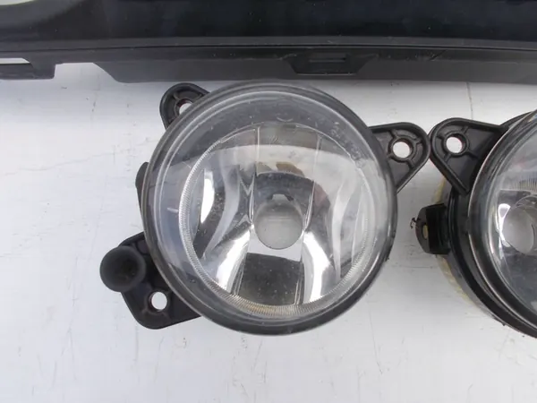 Copertura Griglia Paraurti VW Polo 9N3 Destra image 2