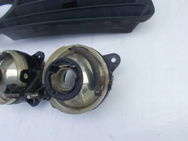 Copertura Griglia Paraurti VW Polo 9N3 Destra image 8