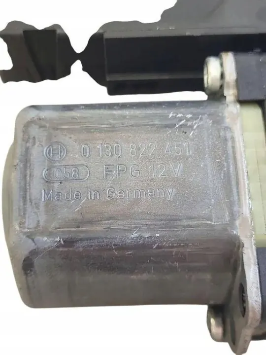 Ruitmotor voor links OEM 980852135 VW Passat image 6