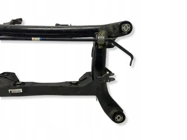 Alfa Romeo Stelvio Bakluckfäste OEM VDE3649 image 3