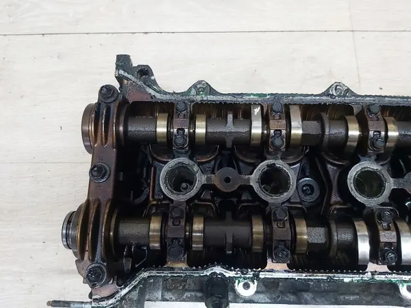 Toyota Sylinterikansi OEM GŁOWICA 1ZZ 1.8 VVT-i:lle image 4