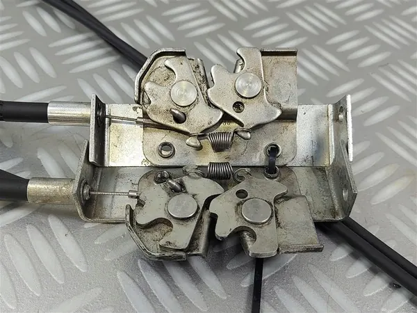 Rechts Handschoenenkast Slotkabel DAF XF106 EURO6 image 6