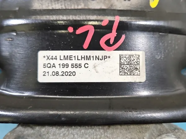 Motorsteun Linkerkant voor VW Tiguan II 1.5 TSI image 3