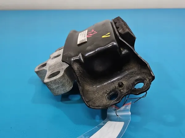 Motorsteun Linkerkant voor VW Tiguan II 1.5 TSI image 8
