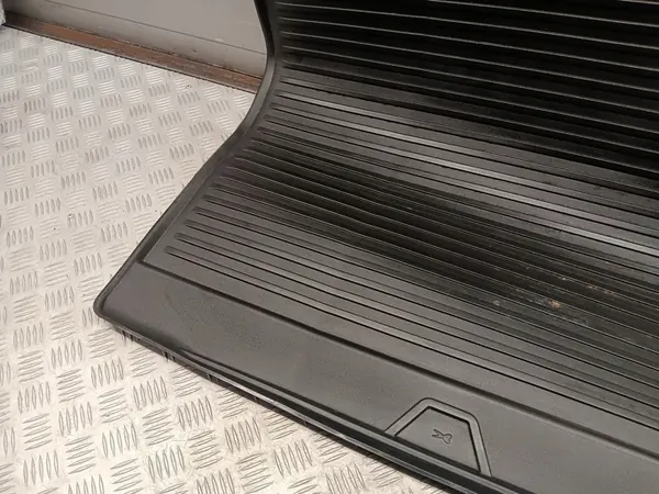 Audi A4 S4 B9 2021 Kofferbakmat 8W5061180 image 6