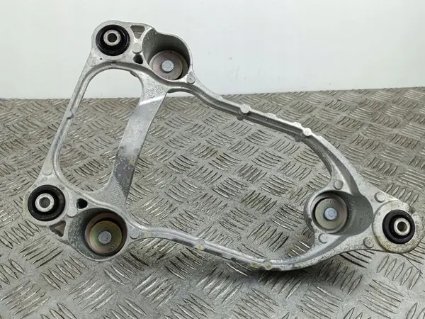 Support de compresseur de climatisation Hyundai Ioniq 5 2023 FM879HNEAA image 4