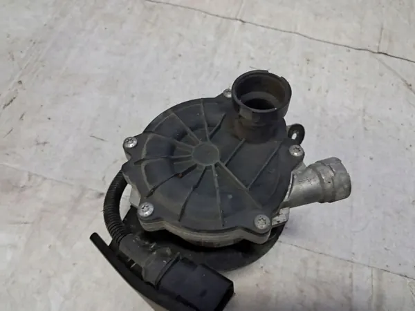 Toissijainen ilmapumppu OEM 079959231C Audi S4/S5 image 3