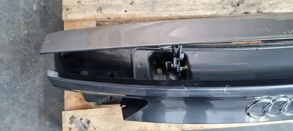 Spoiler de porta-malas OEM 4G8827086 para Audi A7 Sportback image 8