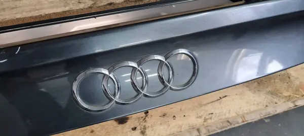 Spoiler de porta-malas OEM 4G8827086 para Audi A7 Sportback image 9
