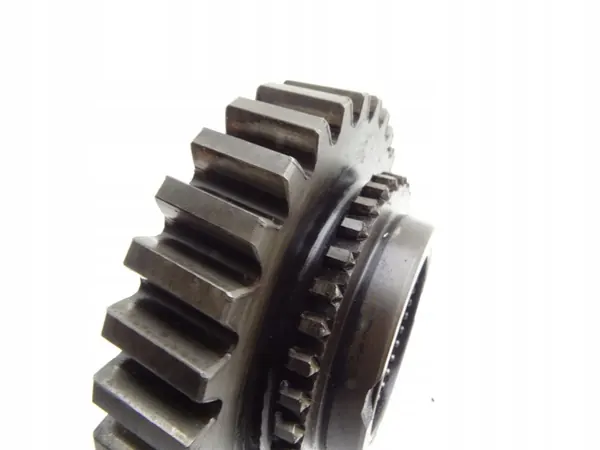 Roue de boîte manuelle OEM 0011_part-00985 Nissan Patrol image 4