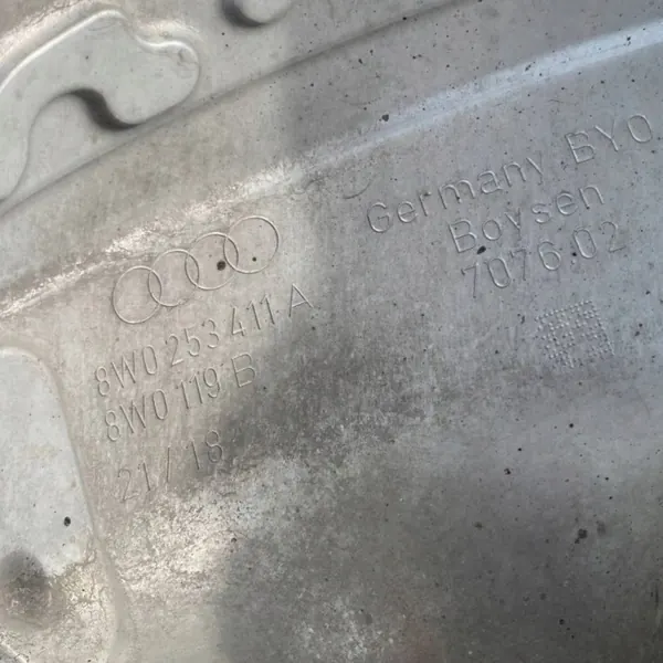 Gebrauchter Audi OE Auspufftopf OEM 8W9253612 image 6