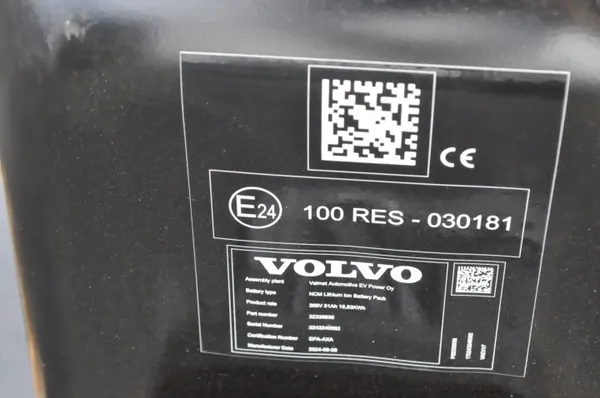 Volvo Akku OEM 32336938 | 32336936 - 51 Ah image 3