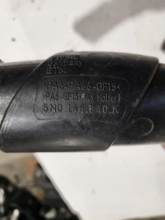 Intercooler-Schlauch VW Tiguan 2.0 TDI 5N0145840K image 8