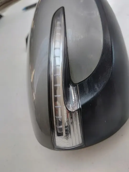 Oikea peili Kia Carens IV 10pin S87620-A4120 image 2