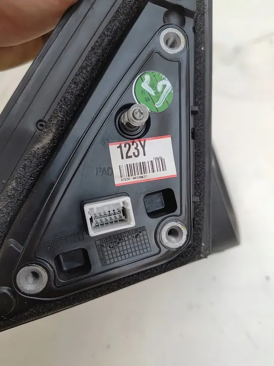 Oikea peili Kia Carens IV 10pin S87620-A4120 image 6