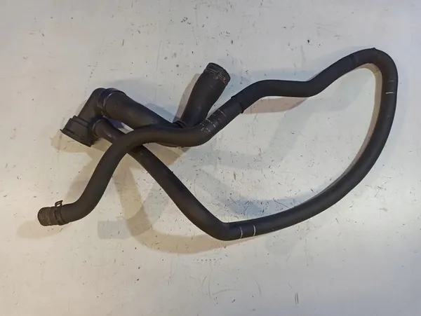 Saab 9-5 2011 Vesijäähdytyslangot image 2