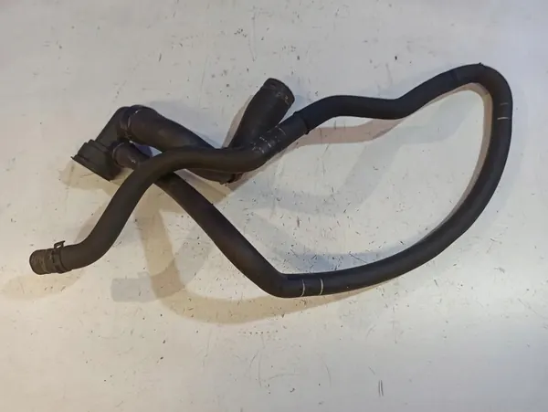 Saab 9-5 2011 Vesijäähdytyslangot image 3