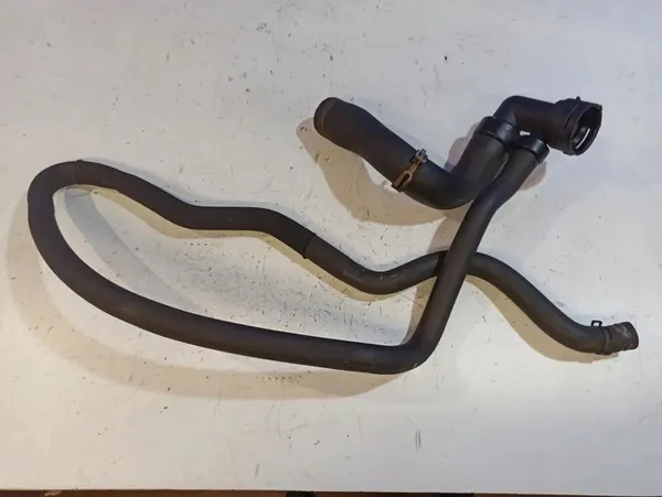 Saab 9-5 2011 Vesijäähdytyslangot image 4