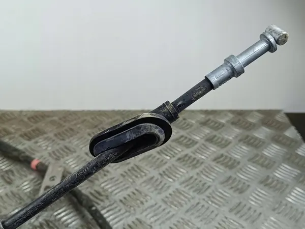 Câble de frein à main Toyota GR 86 2024 OEM FOB55169 image 2