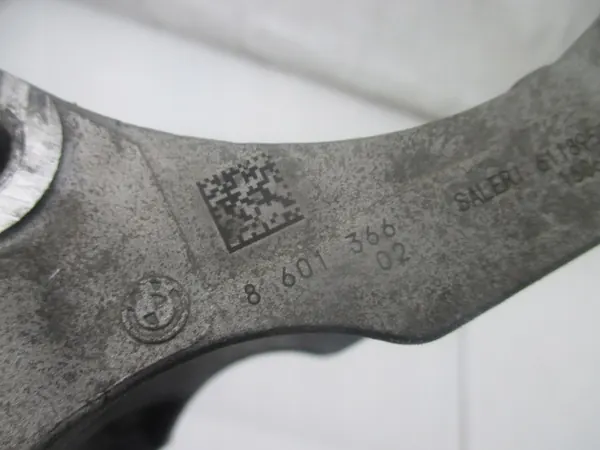 MINI ONE F56 F55 Motorsteun Waterpomp B38 image 7