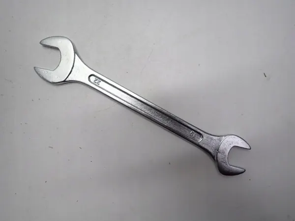 Kit reparación OEM 10-42: Llave triángulo Iveco Daily VI 21R image 5