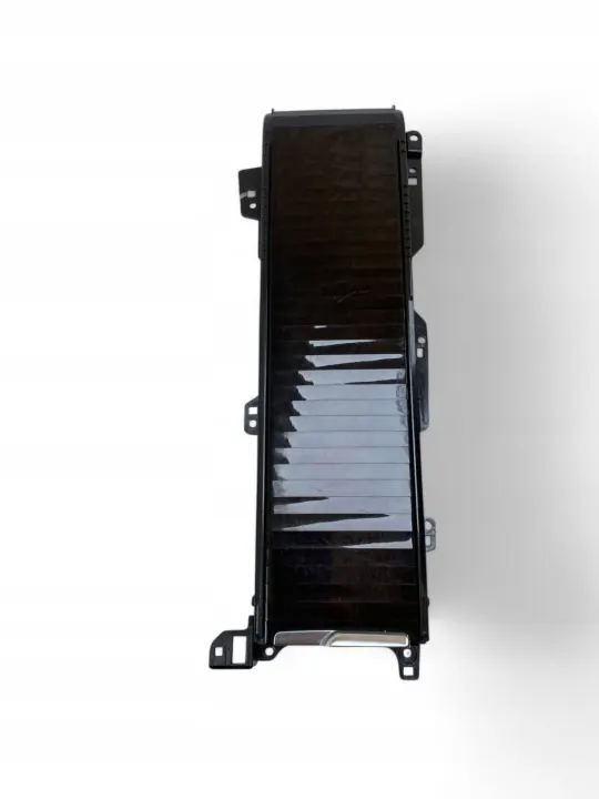 Volvo XC90 Framre dryckeshållare OEM 31389958 image 3