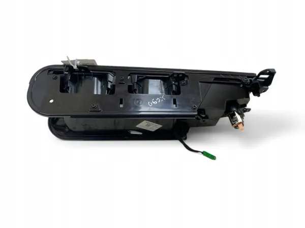 Volvo XC90 Framre dryckeshållare OEM 31389958 image 6