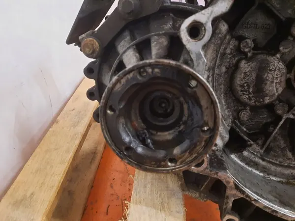 AUDI A3 8L Manuaalivaihteisto 1996-2000 02K301107J image 2