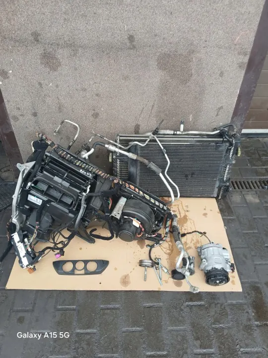 Système de climatisation complet OEM KLIMATYZACJA KOMPLETNA VW POLO 9N 1.2 image 8