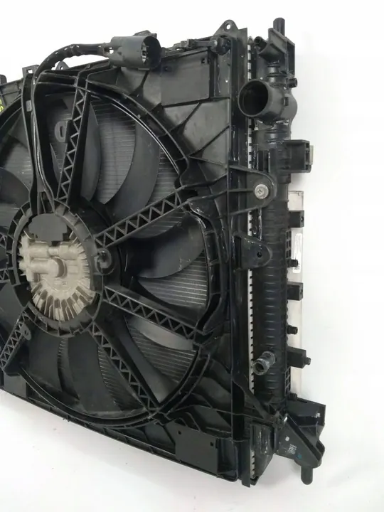 Radiador completo Chevrolet Camaro SS ZL1 6.2 2016-20 image 3