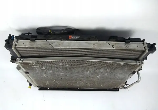 Radiador completo Chevrolet Camaro SS ZL1 6.2 2016-20 image 7