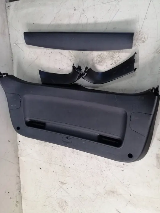 KIA Sportage 2017 Tapisserie de hayon 81751F1000 image 1