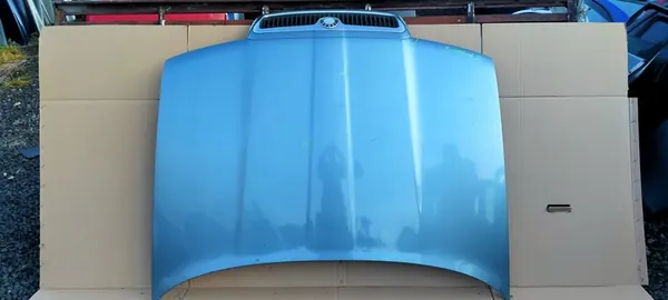 SKODA OCTAVIA I 97-08 Couvercle de moteur image 1