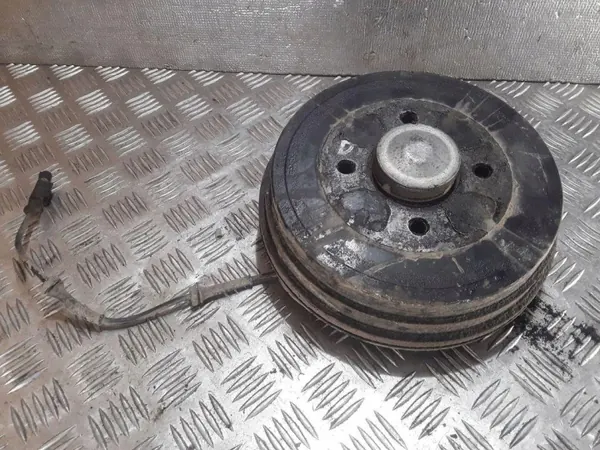 Cubo roda traseira direita OEM 8200896145 Nissan Note image 2