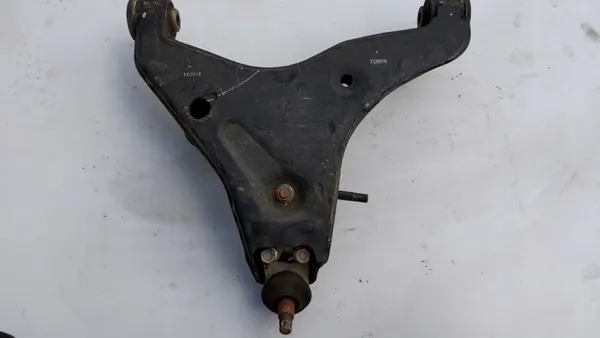 Mitsubishi L200 Etuohjausvarsi Oikea Vasen OEM image 5