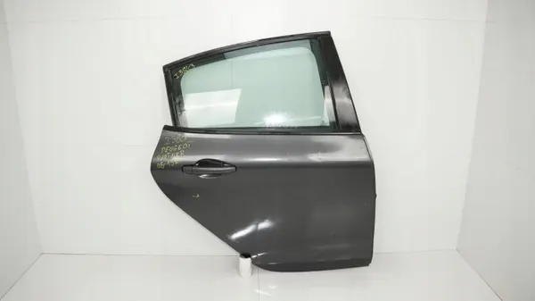 Puerta trasera derecha OEM 360201202 Peugeot 208 I image 2