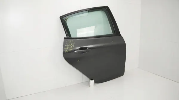Puerta trasera derecha OEM 360201202 Peugeot 208 I image 3