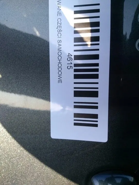 Puerta trasera derecha OEM 360201202 Peugeot 208 I image 9