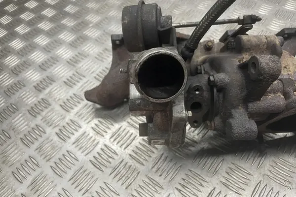 Turbine PEUGEOT 307 2.0L diesel 2001 K03403550 image 7