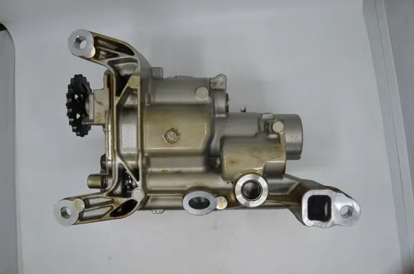 Pompe à huile Citroen OEM V759401080 pour 1.6THP image 10