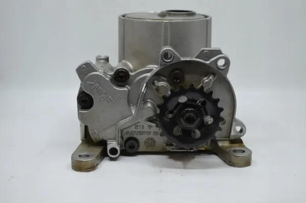 Pompe à huile Citroen OEM V759401080 pour 1.6THP image 6