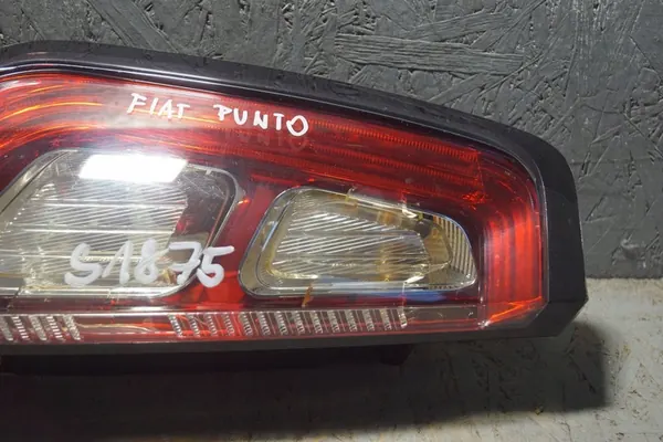 LÁMPARA TRASERA IZQUIERDA FIAT GRANDE PUNTO EVO image 6