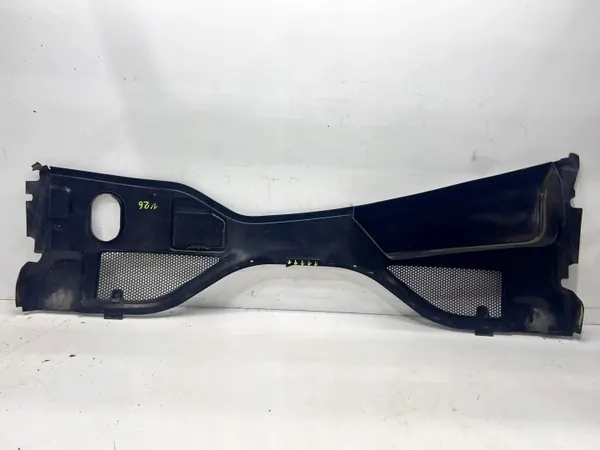 Joint de pare-brise plastique Audi A7 d'occasion OEM 4G8819447D image 4