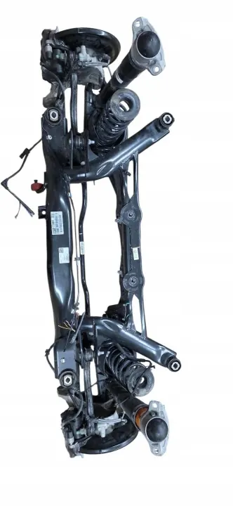 Poutre suspension arrière OEM 5Q0505235M VW Tiguan image 3
