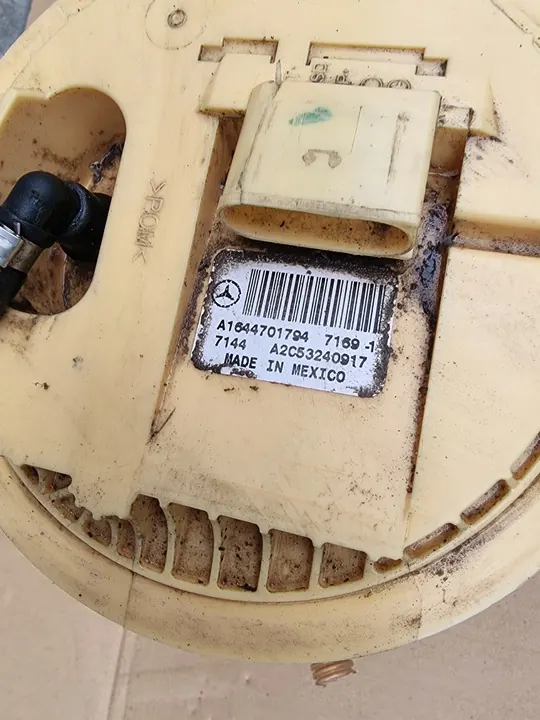 MERCEDES W164 Brandstofpomp Diesel A1644701794 image 3