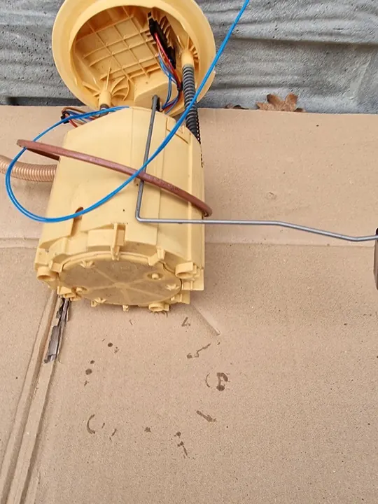 MERCEDES W164 Brandstofpomp Diesel A1644701794 image 5