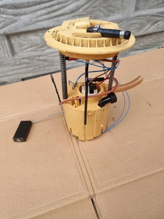 MERCEDES W164 Brandstofpomp Diesel A1644701794 image 8